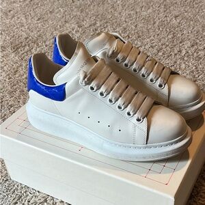 Blue Alligator Alexander McQueens - Size 39